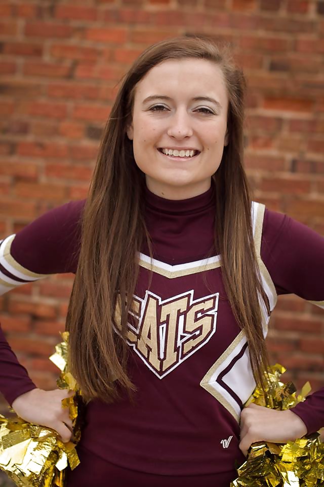 FB Teen Sluts (What would you do?) pict gal