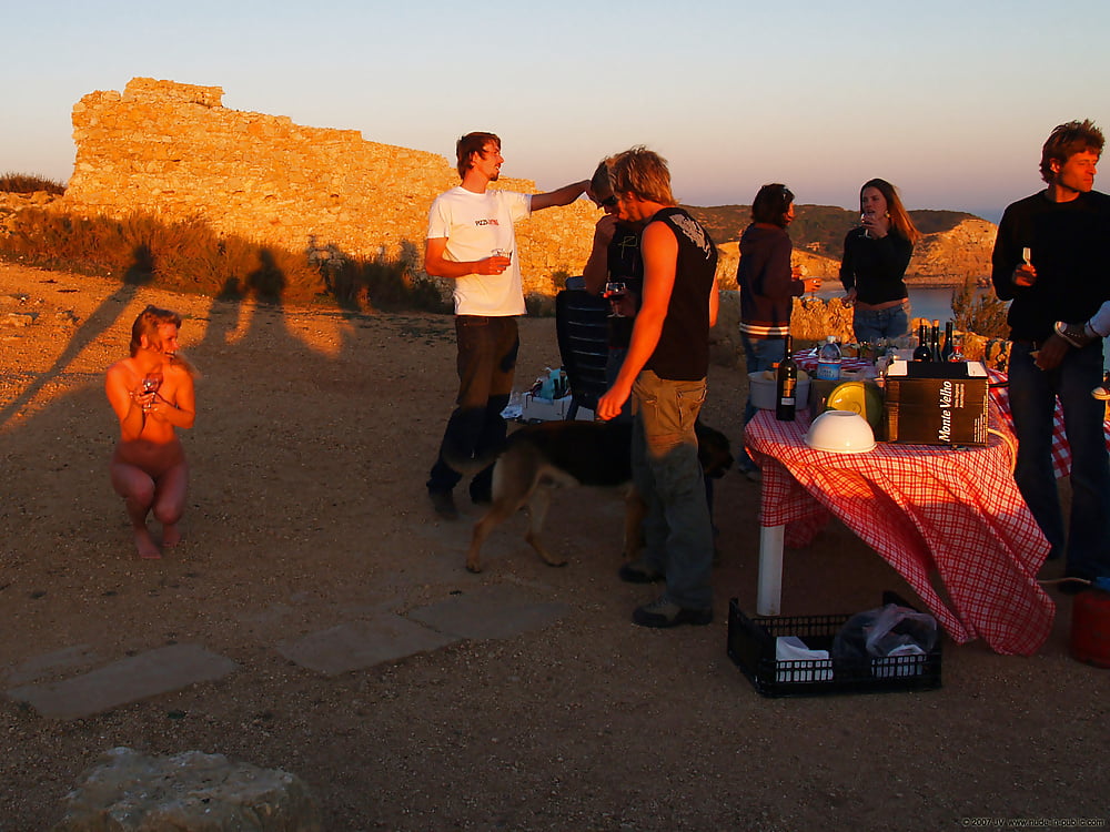 A Vacation in Portugal Part 2 pict gal