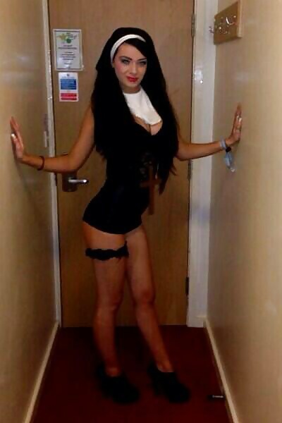 Slutty British Teens Part 2 pict gal