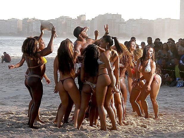 want to have fun? come to the beaches of Rio de Janeiro. pict gal