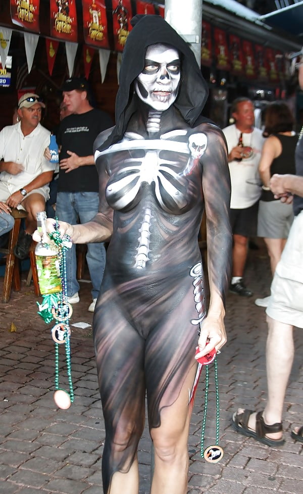 Body Painting, Hot or Not? pict gal