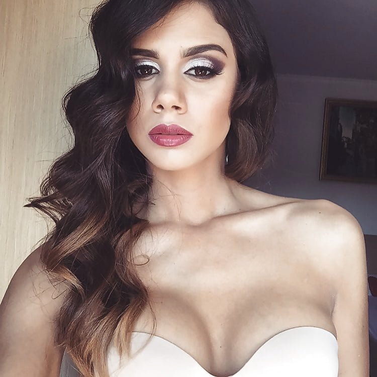 Romanian Teen Slut Bianca T pict gal