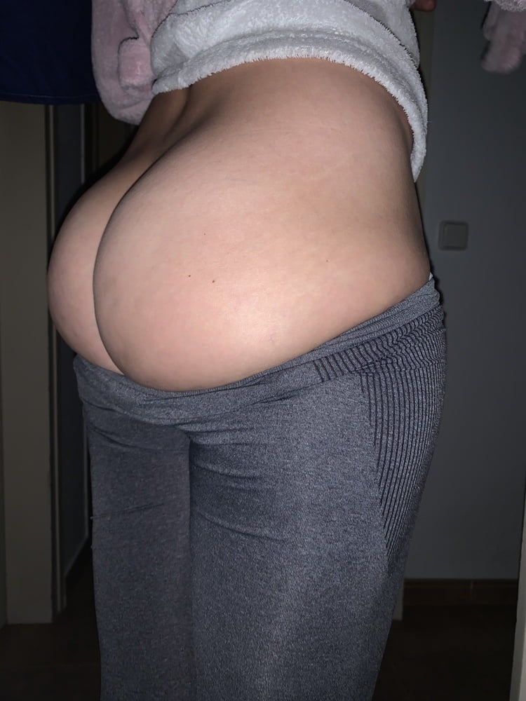 My ass - 2 Photos 