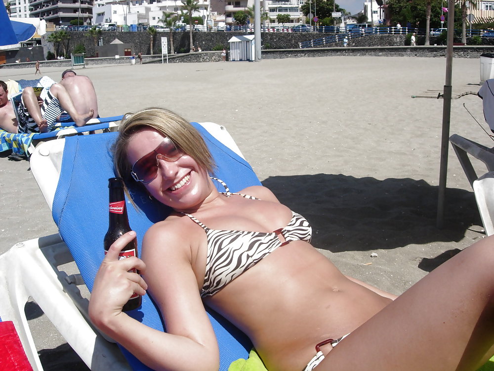 Fun in the sun pict gal