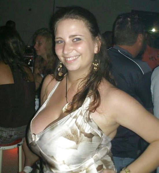 Big boobed chicks pict gal