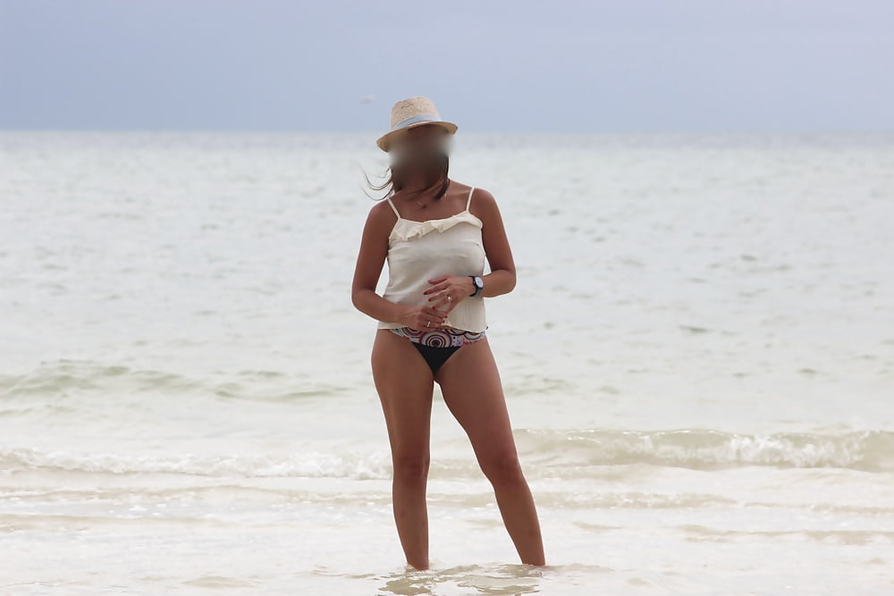 PLAYA DEBORA ARGENTINA pict gal