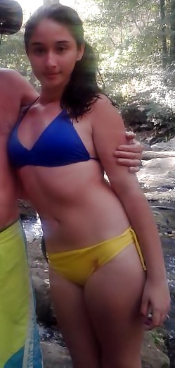 Young amateur latina whore in bikini (non nude) pict gal