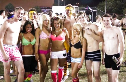 ASU undie run pict gal