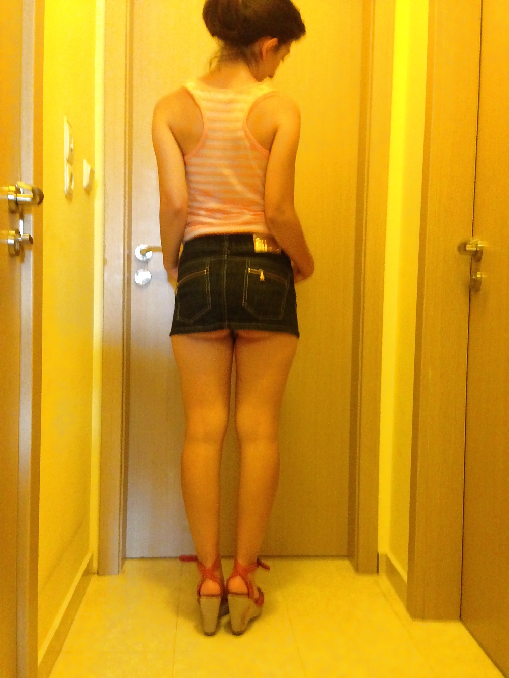 mini skirt teen pict gal