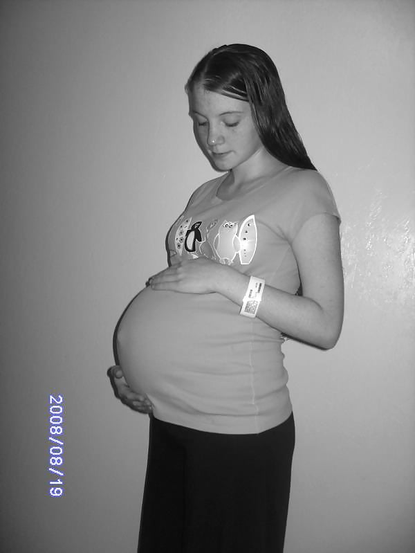 Young Pregnant Teens 3 pict gal