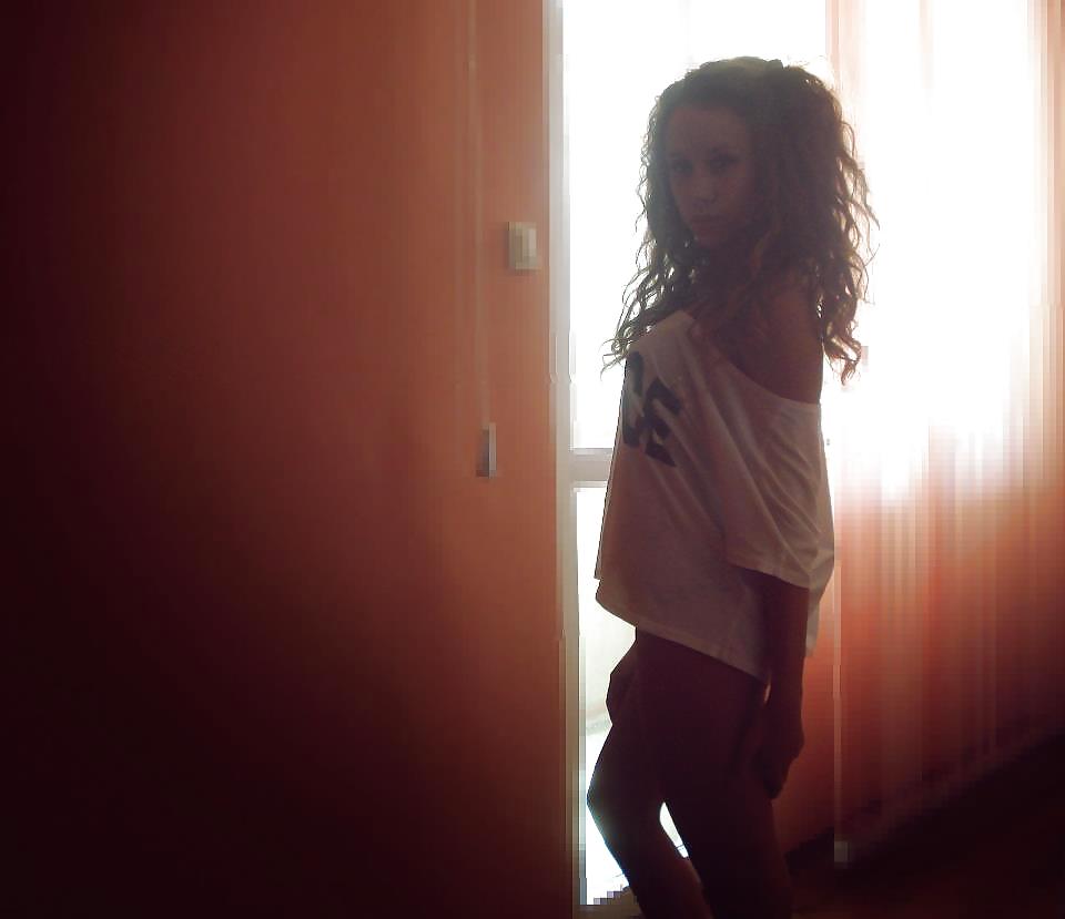 Bulgarian: Ioana 2 pict gal