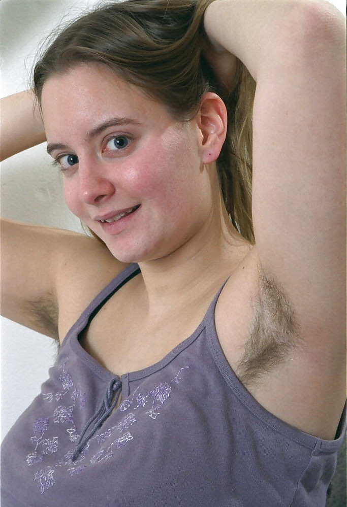 HOT AND HAIRY - EMMA pict gal