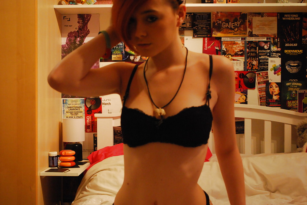 Redhead teen pict gal