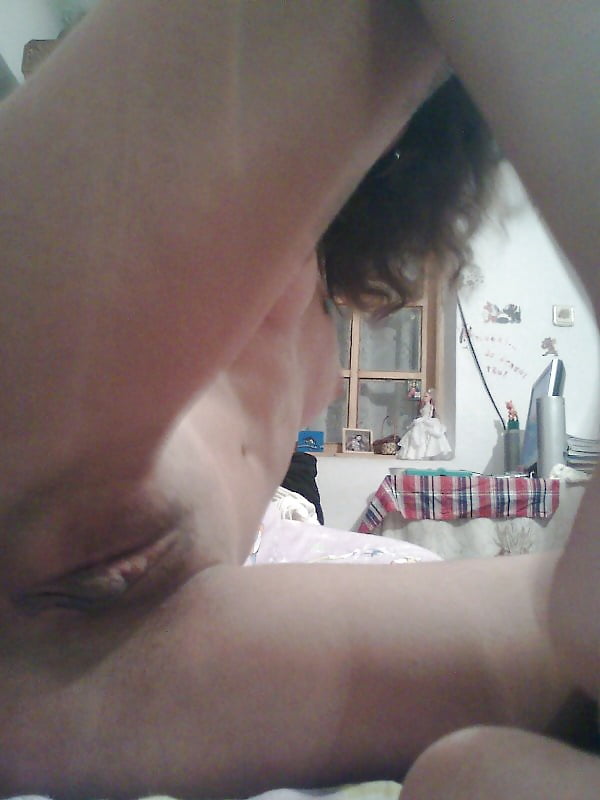 Serbian Girl pict gal