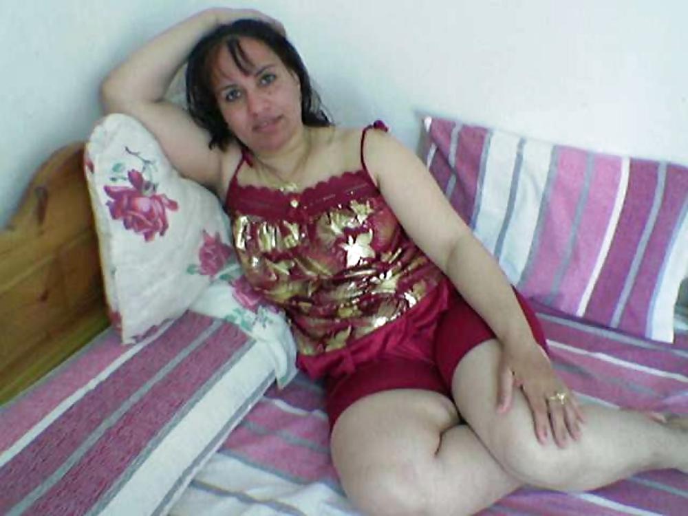 sexy arab wife pict gal