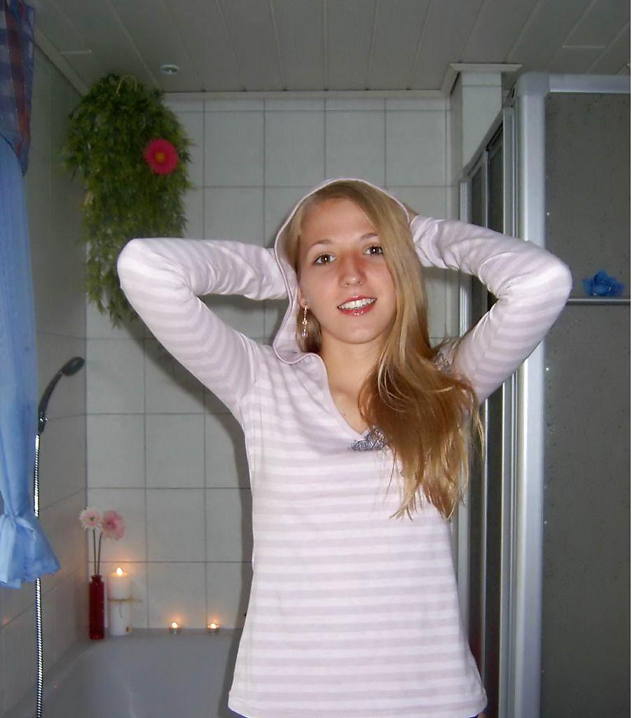 The rest of me :) pict gal