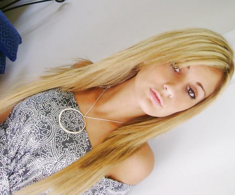 i am me pict gal