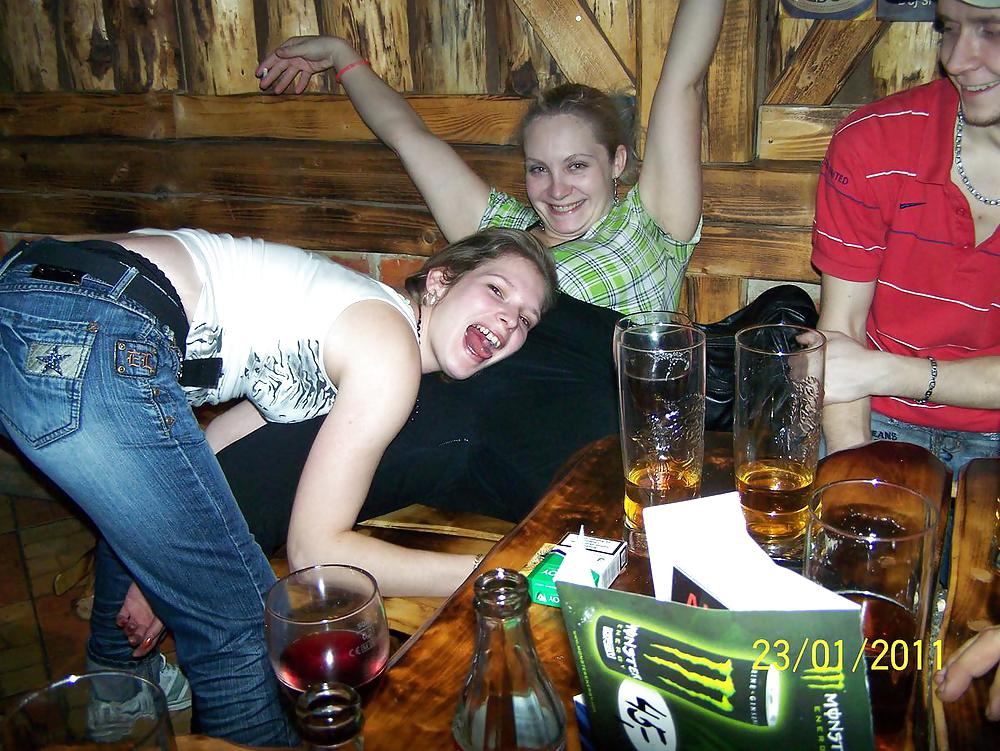 Thong 18 pict gal