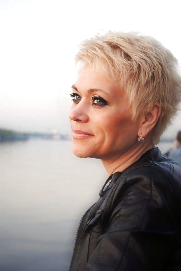 A ukrainian mature slut Irina. pict gal