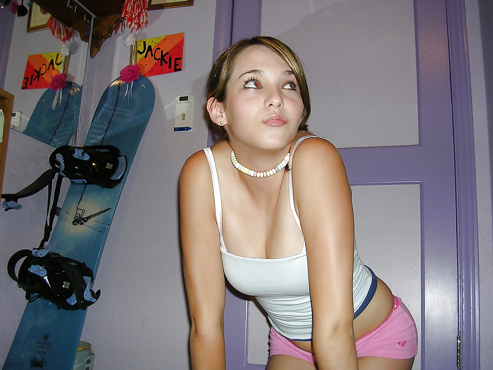 cute blonde teen pict gal