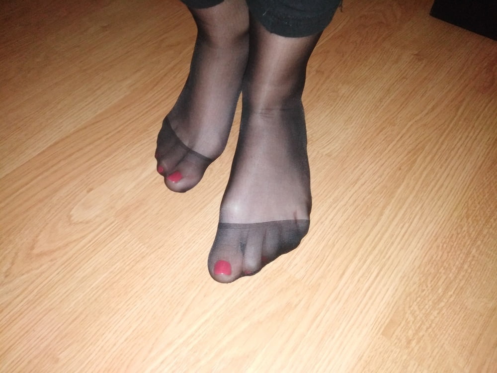 My wife's feet - 10 Photos 