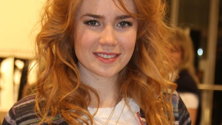 palina rojinski euterschlampe         