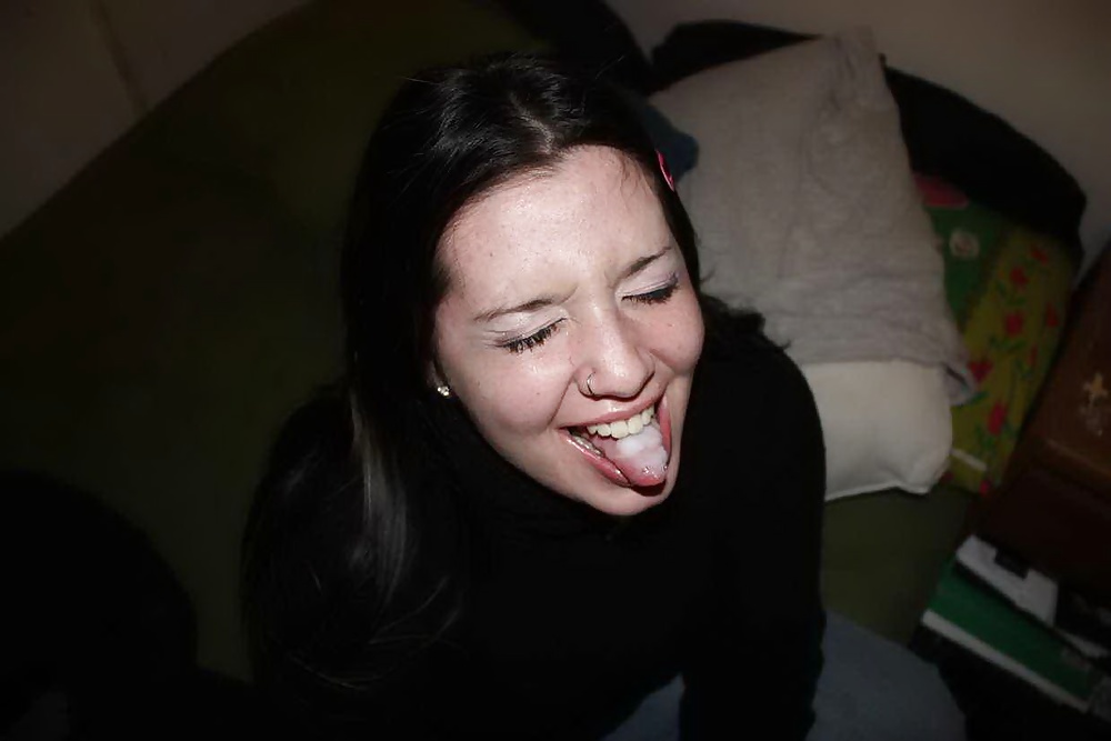 Busty teen pict gal