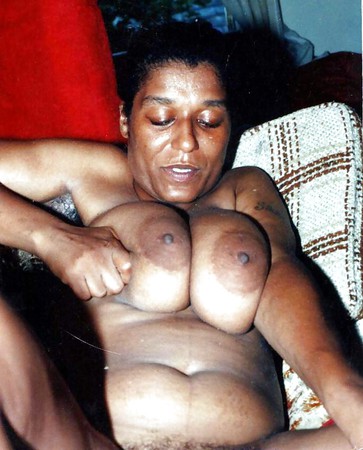 older Ebony big women tits