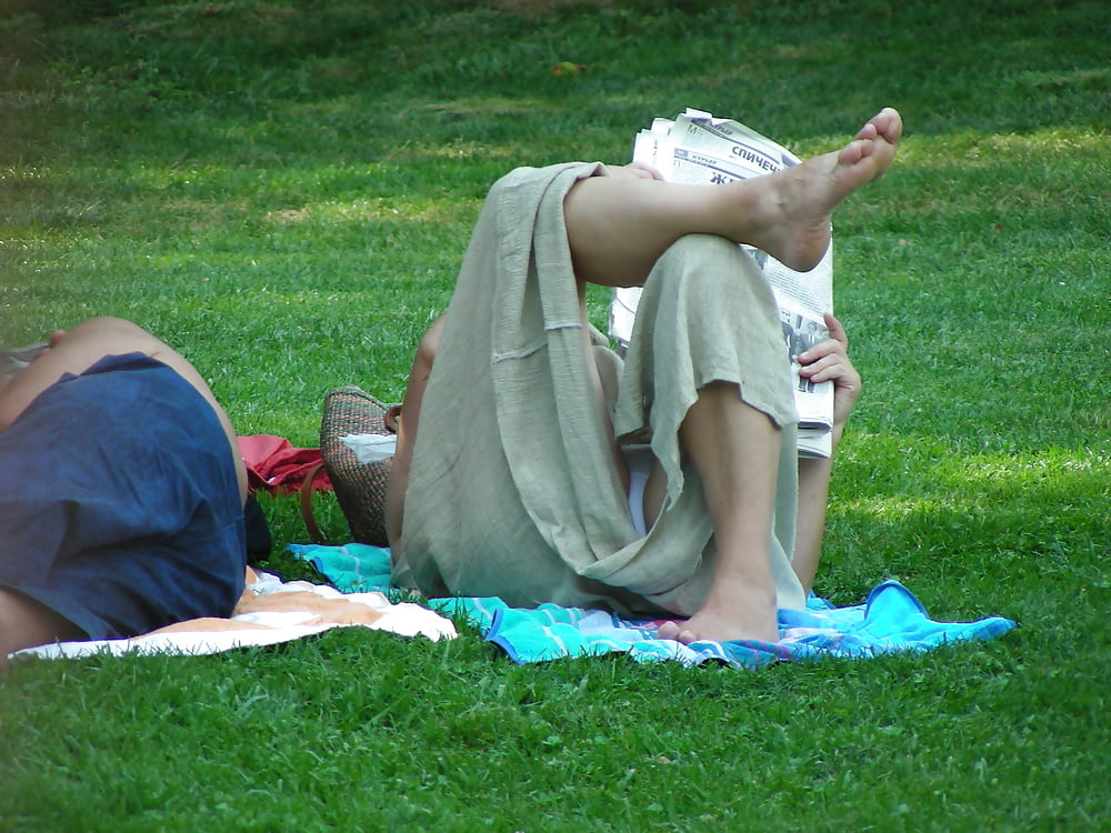 Voyeur.Candid.18-8 pict gal