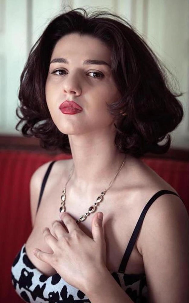 Nackt khatia buniatishvili Who is