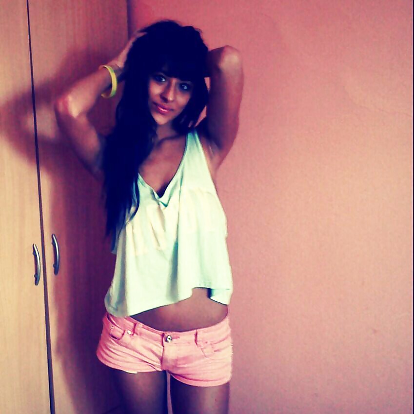 Teens non-nude 04 pict gal