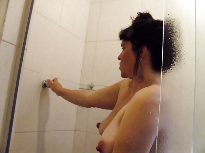bicudinha public - homemade milf nipples tits show 2 pict gal