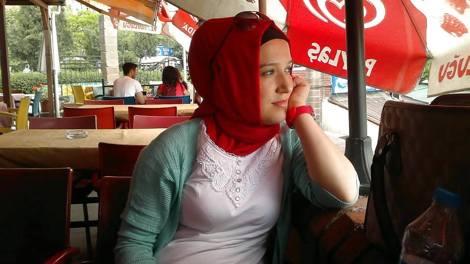 Turkish Hijab Teen Candid pict gal