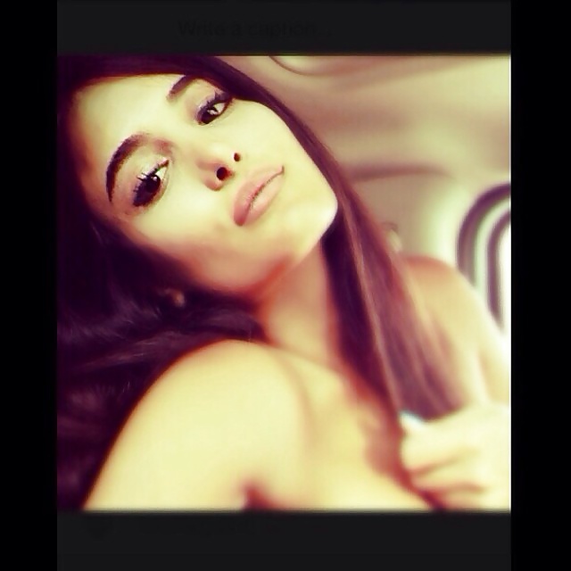 Arab beauty 26 - Cum on her pict gal