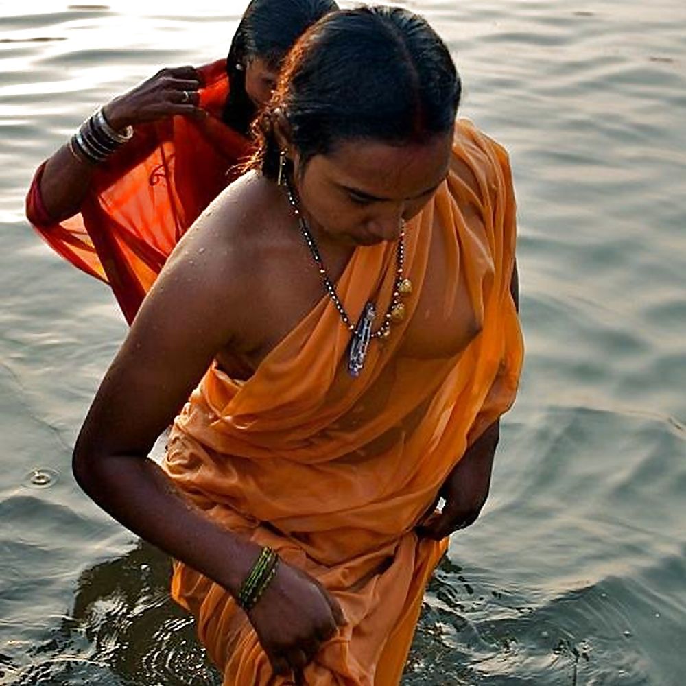Nude Bathing In Ganges River