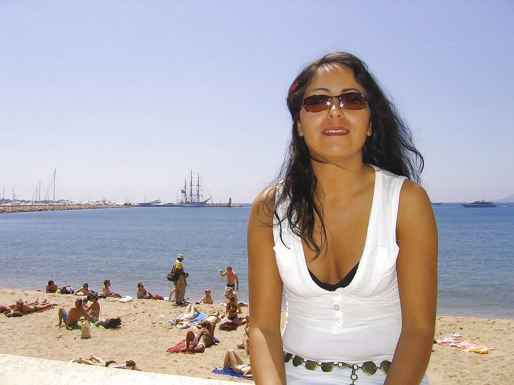 Belly dancer...holiday pictures pict gal