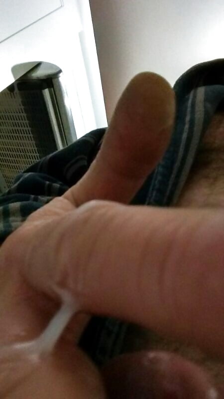 Just finished work,waiting for your pussy, ass,or mouth. pict gal