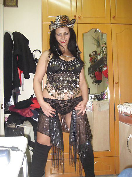 Israeli Facebook pict gal