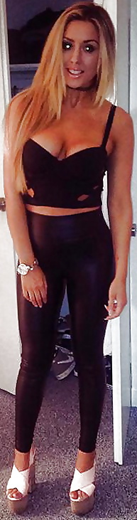 Nice in wedges - 03 pict gal