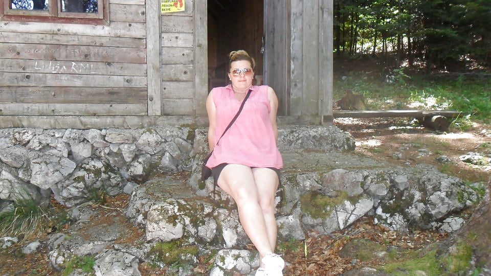 Bojana Jevtic Serbian BBW Big TITS pict gal