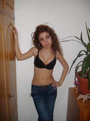 Seren 18 year old Turkish Teen pict gal