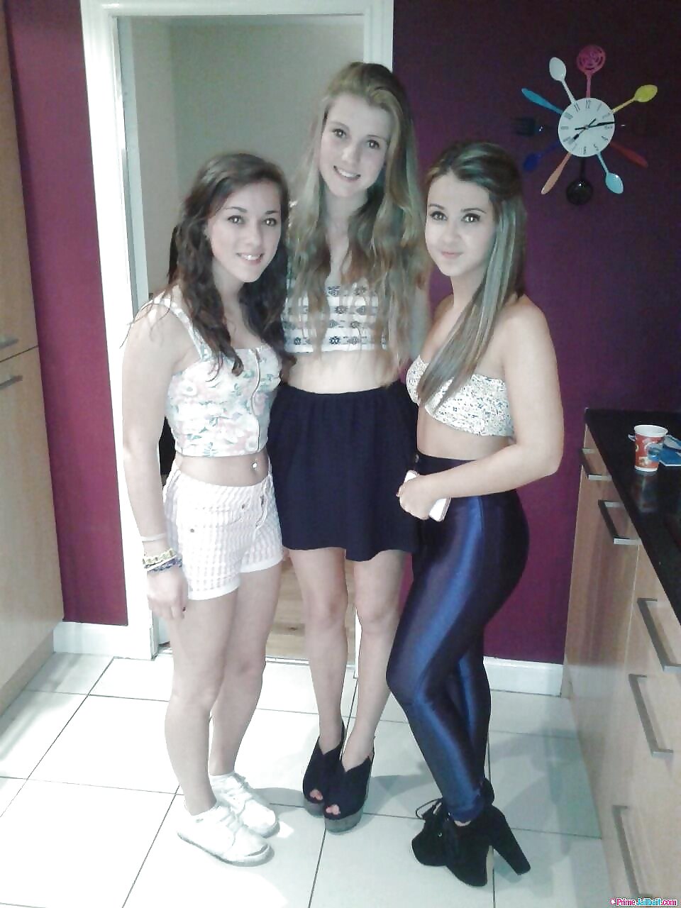 Teen Sluts 6 pict gal