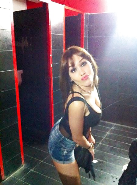 Alba Riesco Garcia pict gal