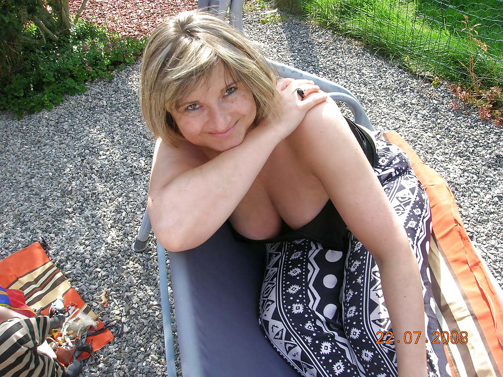 hot sexy big boobed milf part 2 pict gal