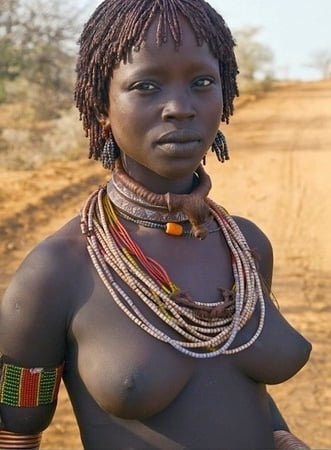 some african girls showing         