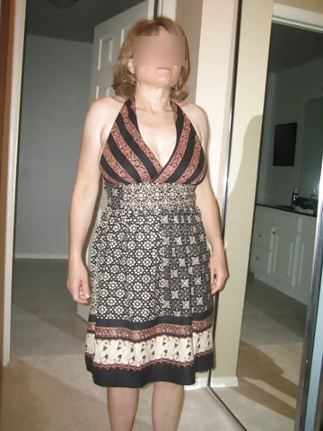 MarieRocks 50+ Non Nude Fully Clothed MILF pict gal