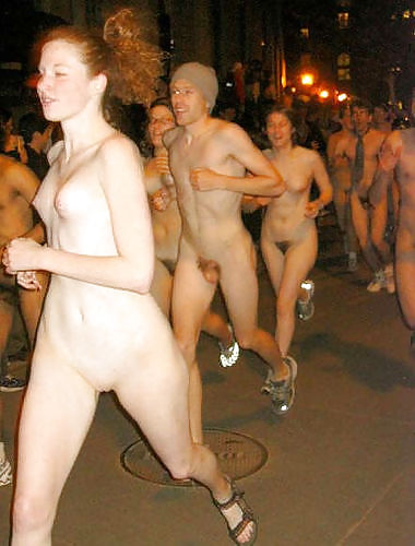 Public Nudity pict gal