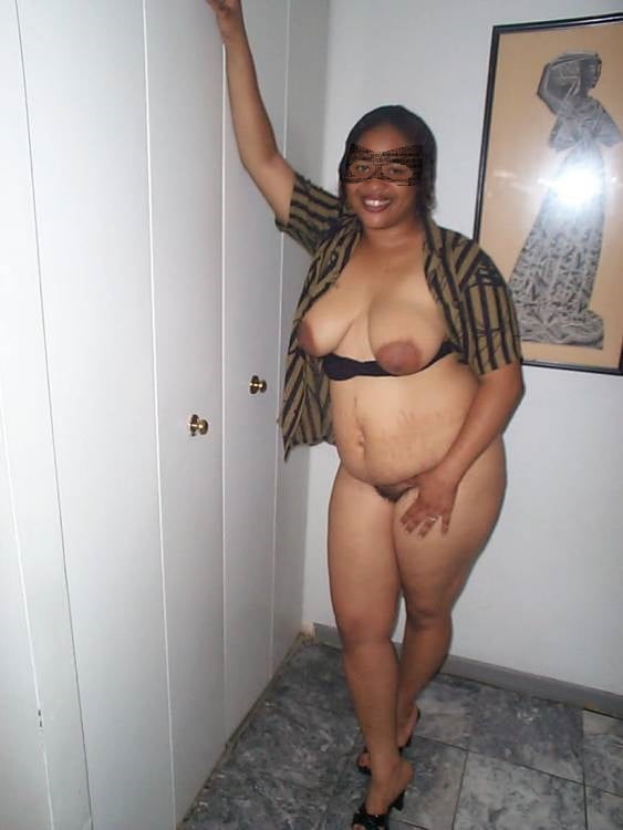 563px x 750px - See and Save As latina with saggy tits porn pict - 4crot.com