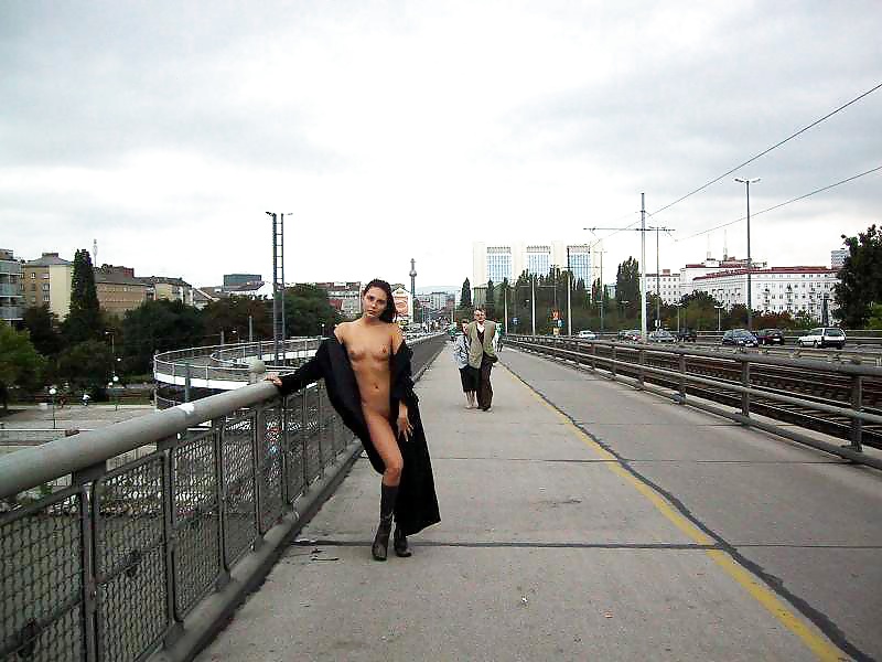 Public Nudes - Aniko pict gal