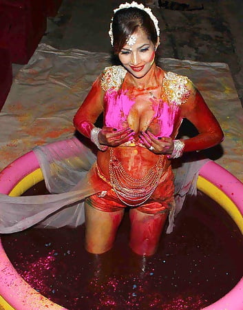 Sexy Holi Xxx Vidio - Indian Holi special - 6 Pics | xHamster